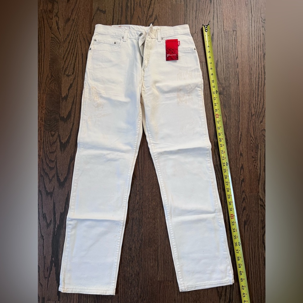 Vintage Levi’s Jeans Made in America (33x32)